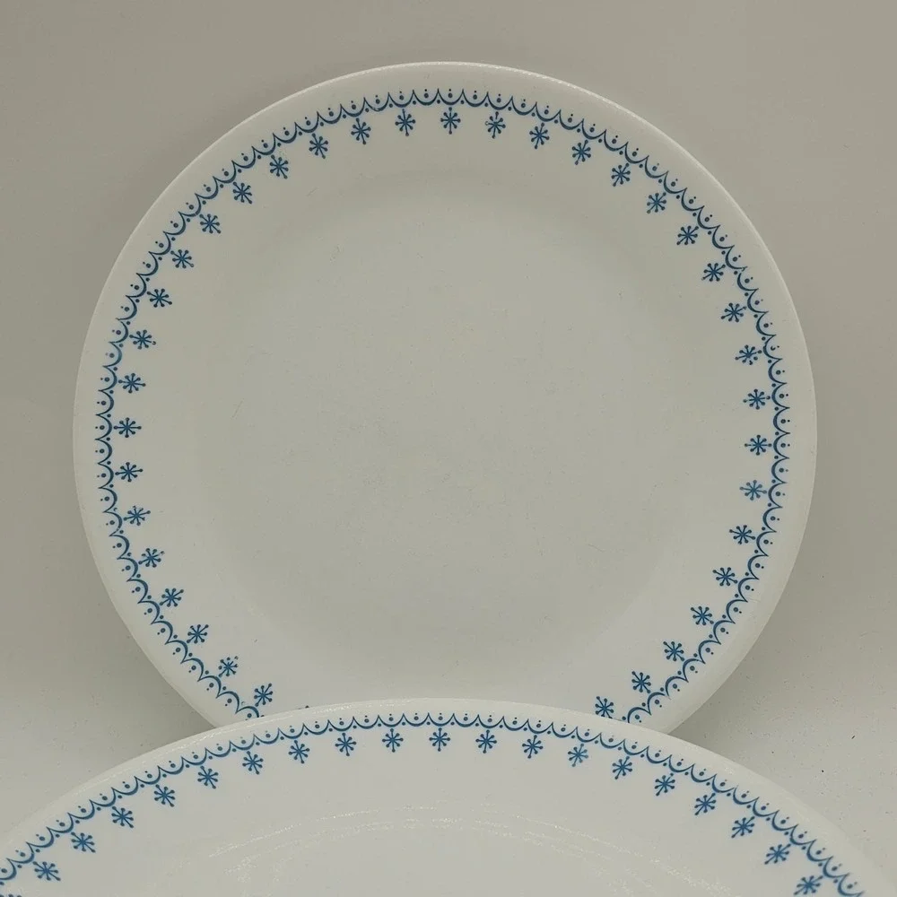 5 Vintage Corelle Snowflake Blue 10 1/4